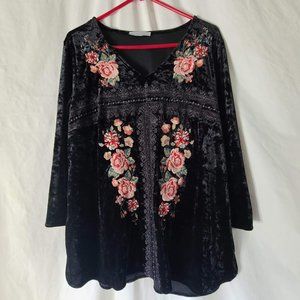 Free Citizen Velvet Embroidered Black Sz L Top